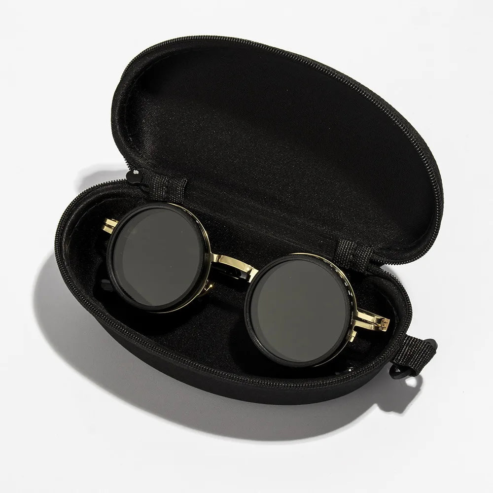 files/gold_with_case.jpg